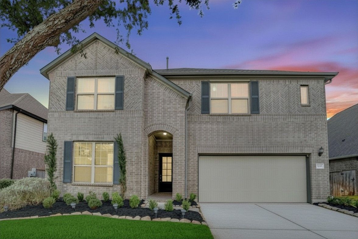 3535 Manor View Court