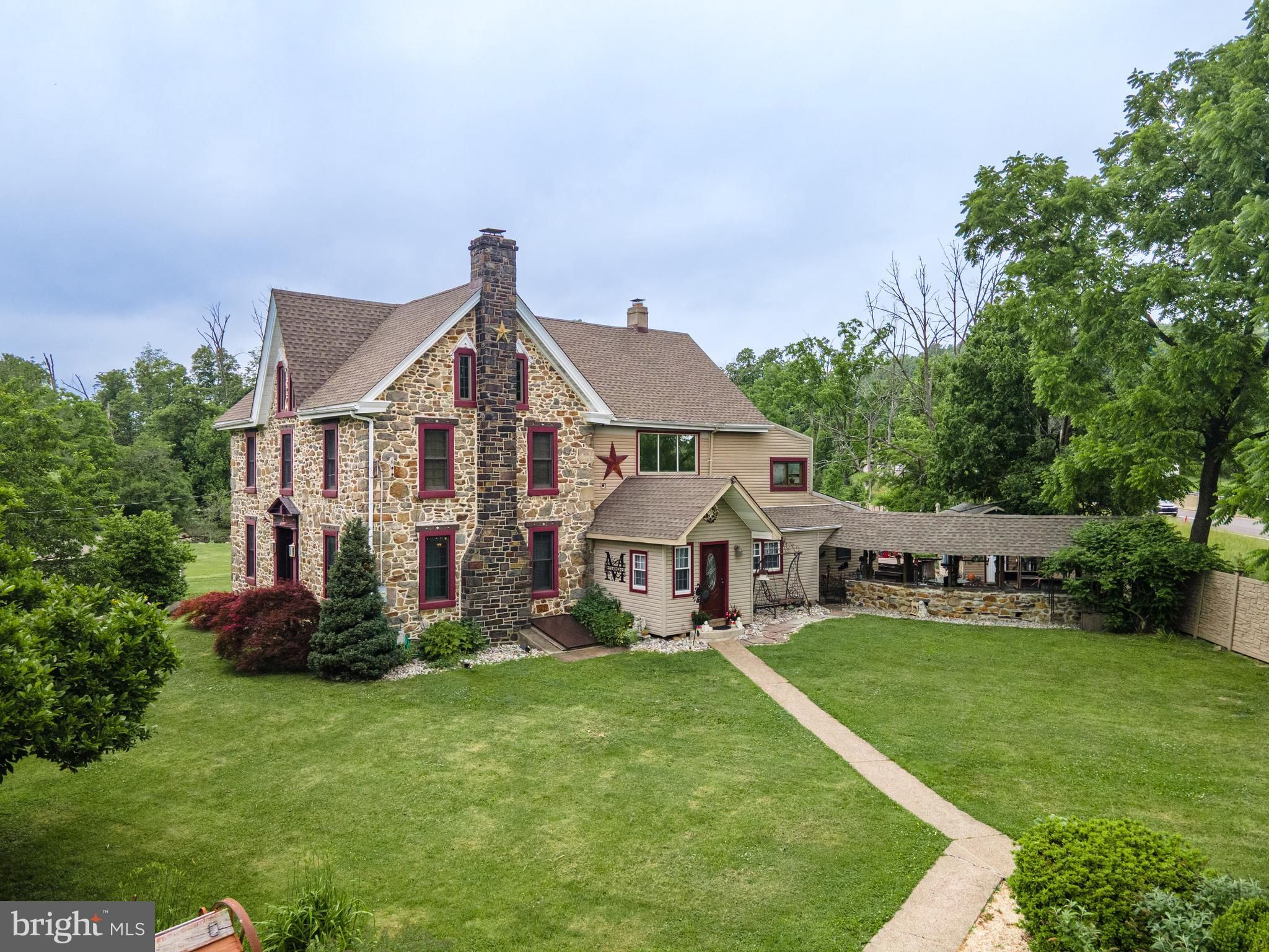 2485 Hieter Road