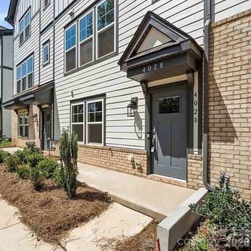 4028 Hidden Oaks Drive