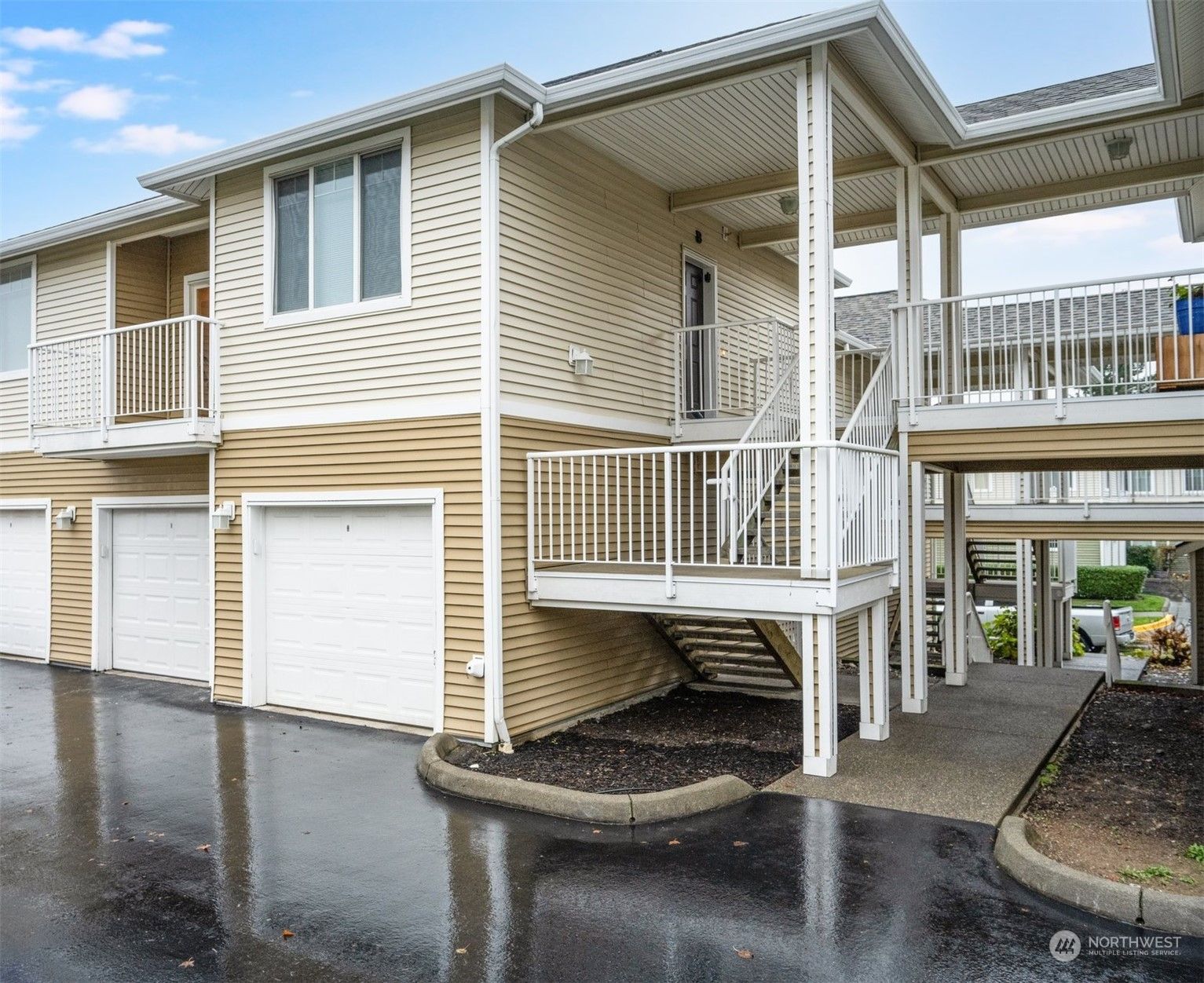 1129 61st Street Se B-16