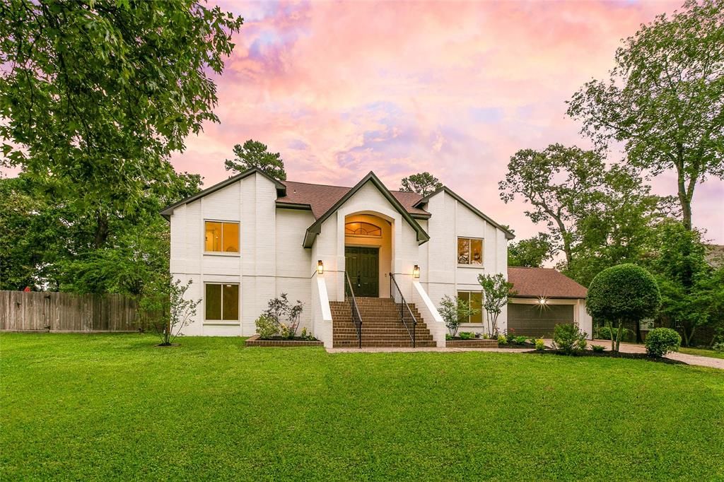 7 Woods Estates Drive