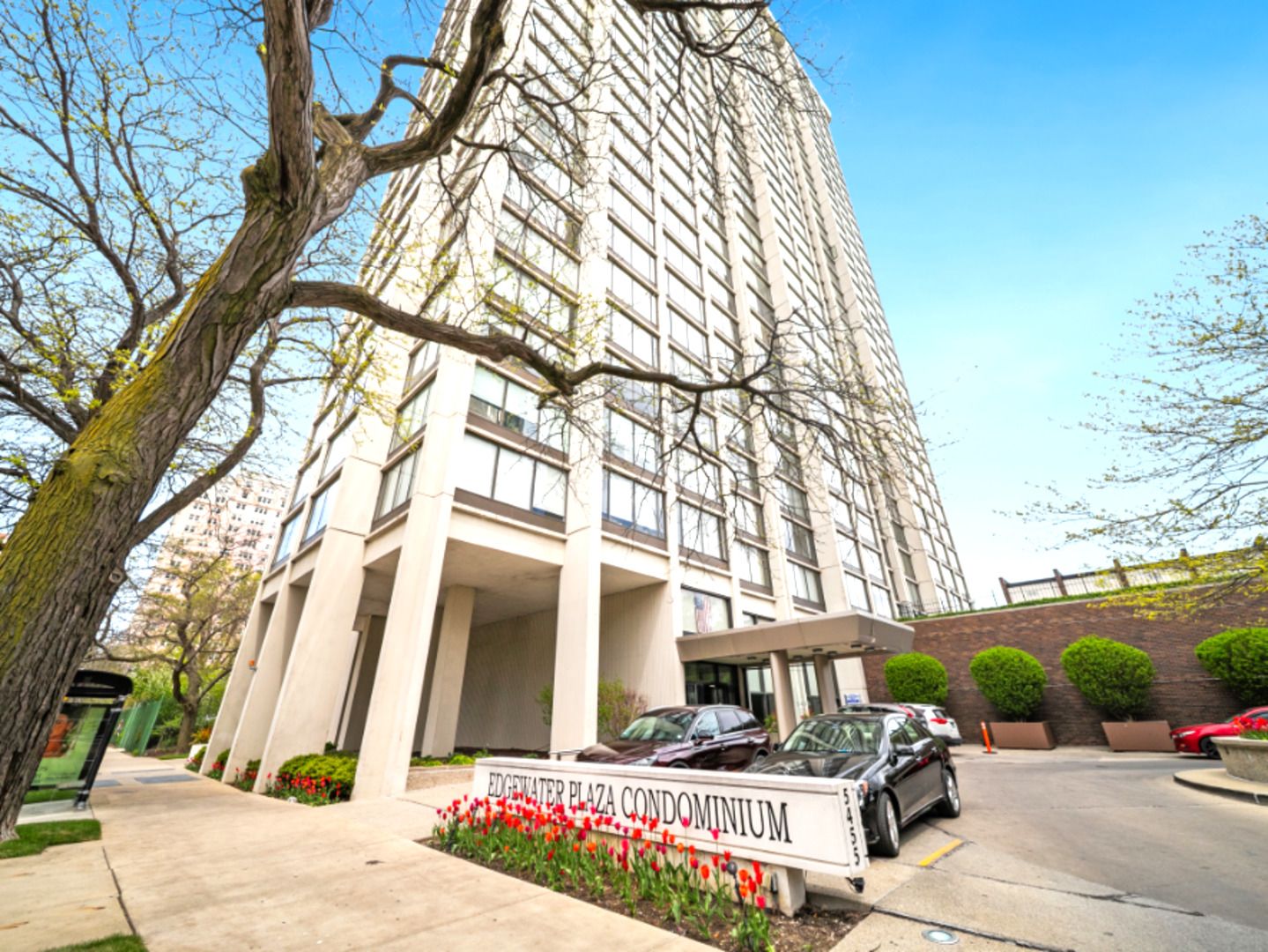 5455 N Sheridan Road 1404