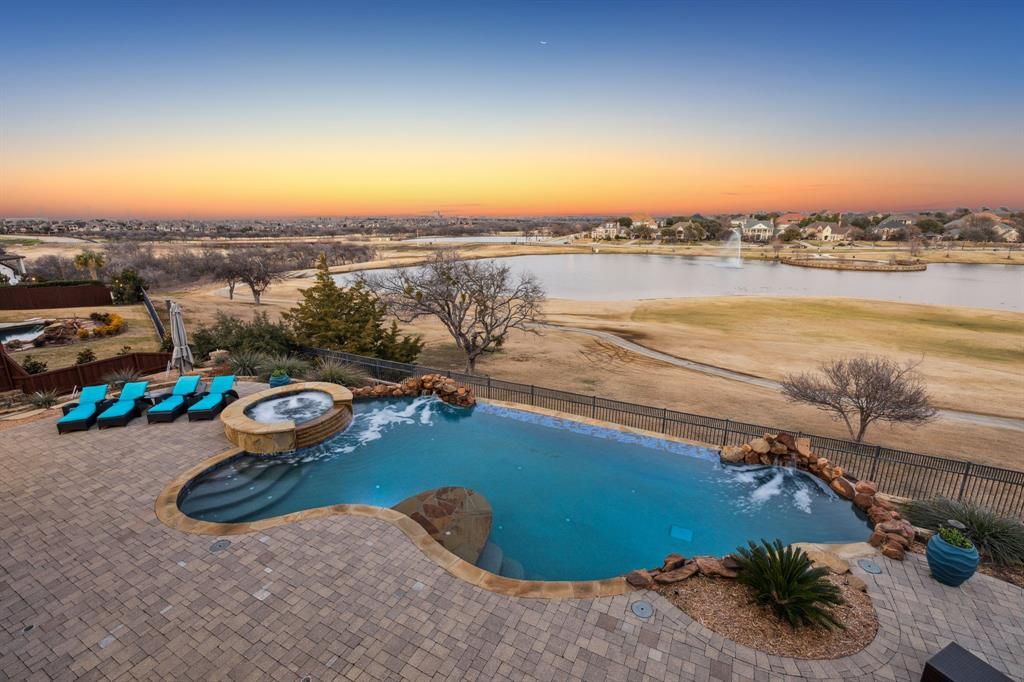 2413 Hollow Hill Lane