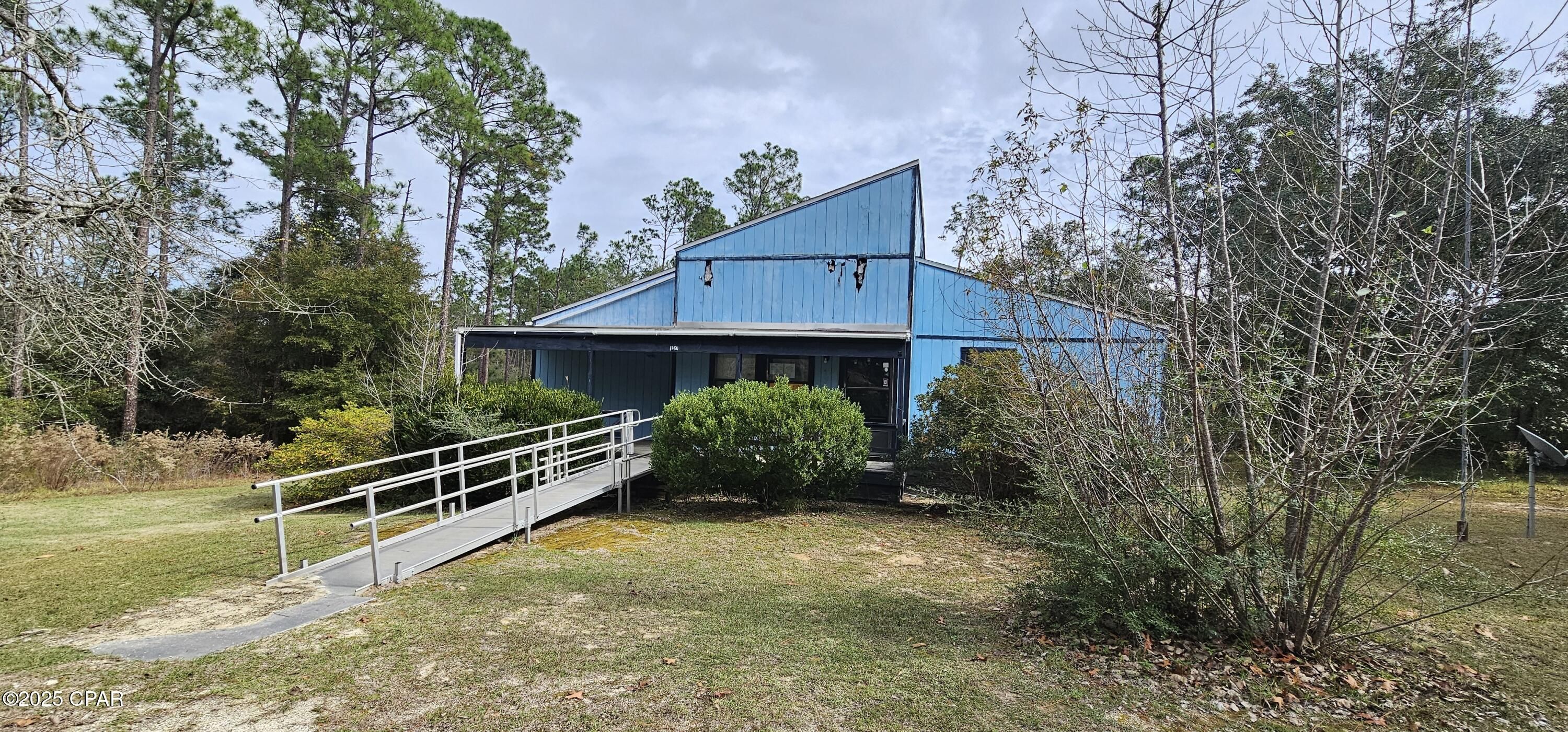 1127 Highlands Circle