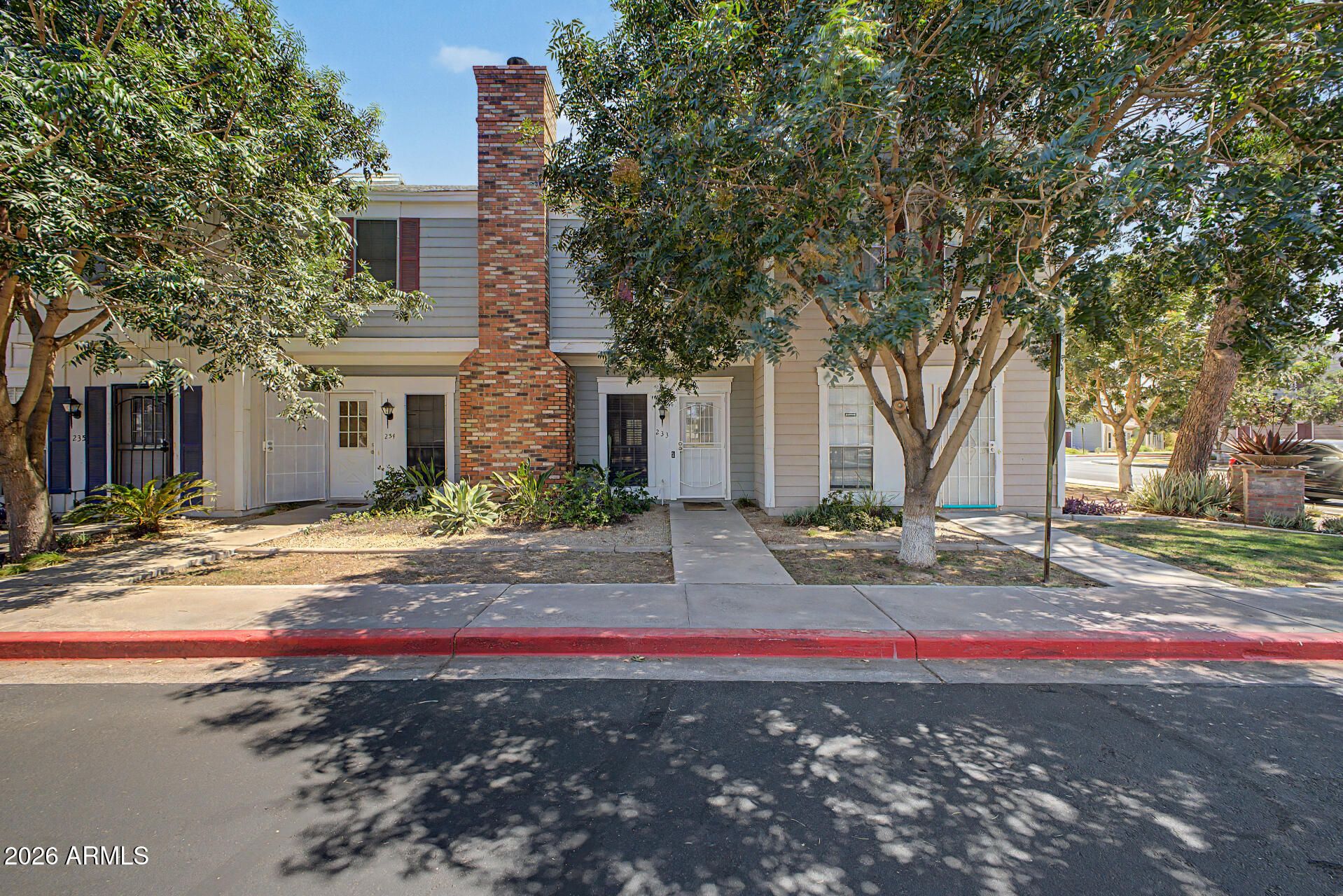 1601 N Saba Street 233