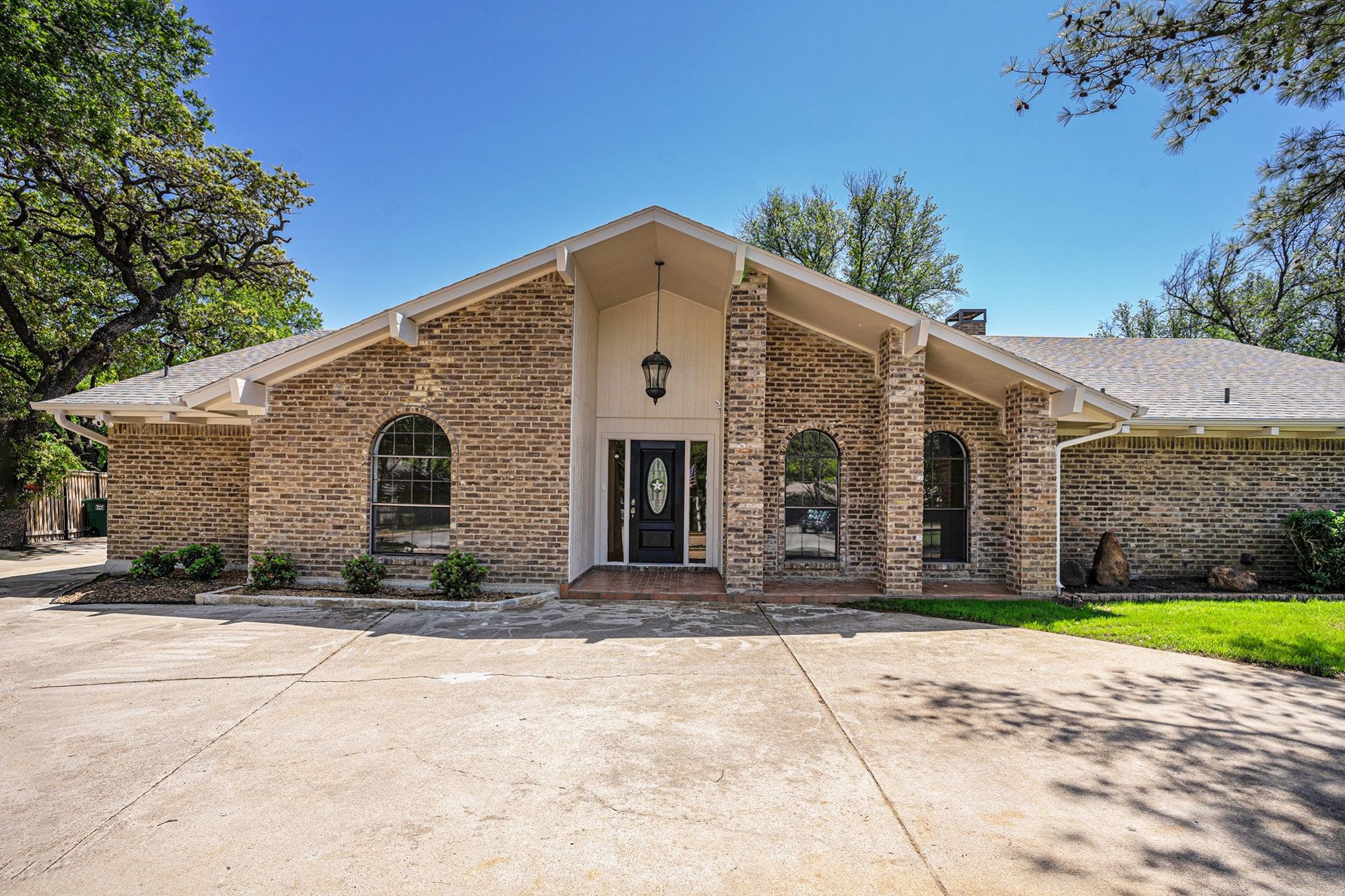 713 Havenwood Lane S