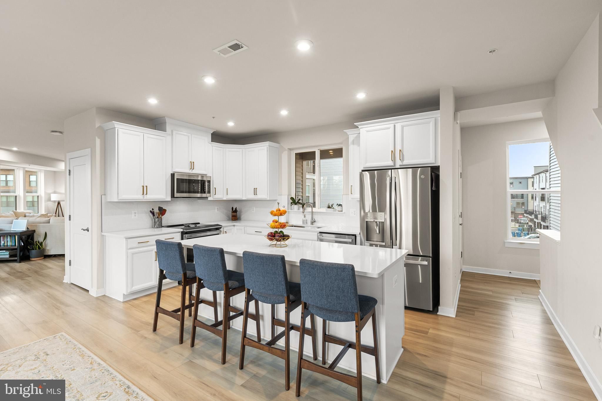 43769 Transit Square