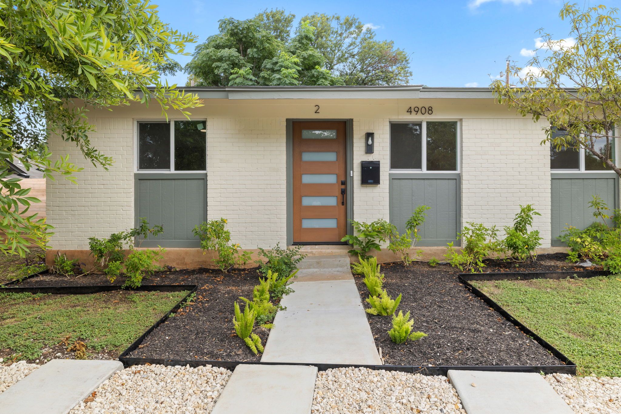 4908 Hawk Cove 2