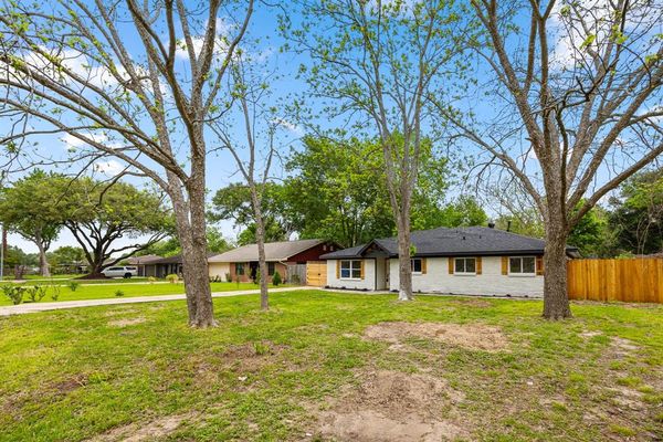 Dumbarton Village - Houston, TX Homes for Sale & Real Estate |  