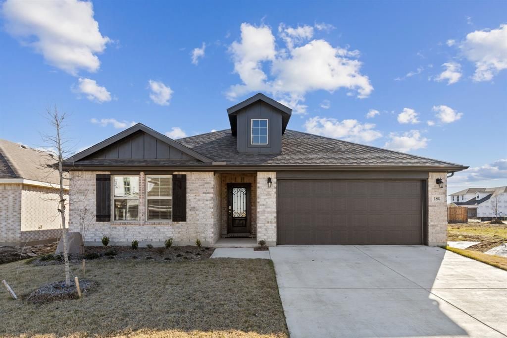 1804 Briar Hill Drive