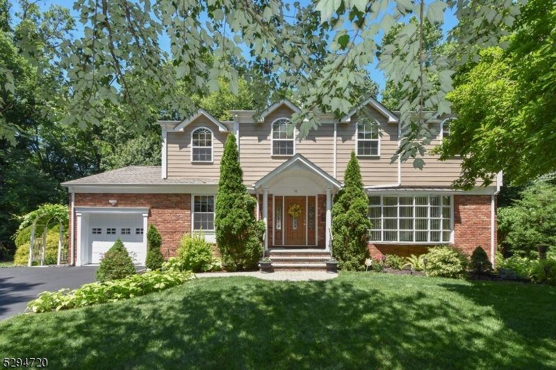 13 Nichols Ct