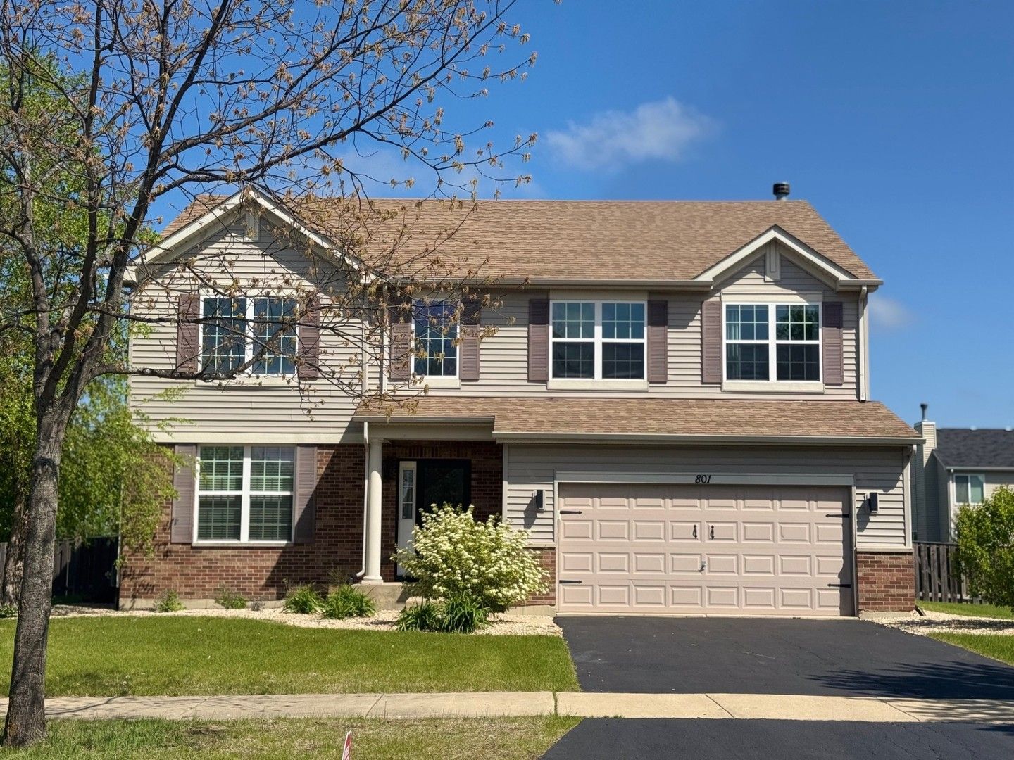 801 Parkside Lane