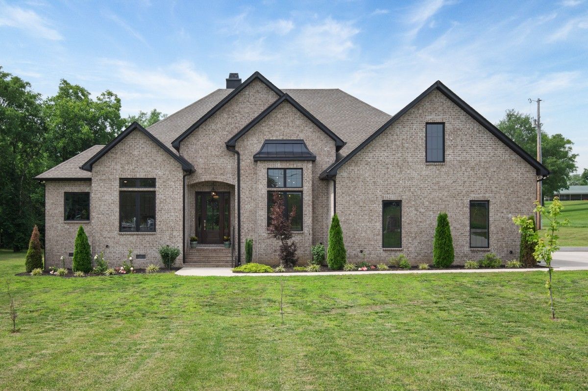 104 Branham Mill Rd