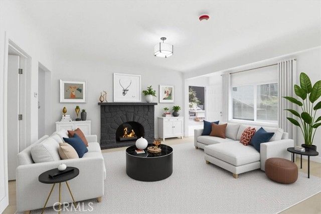 527 Clifton