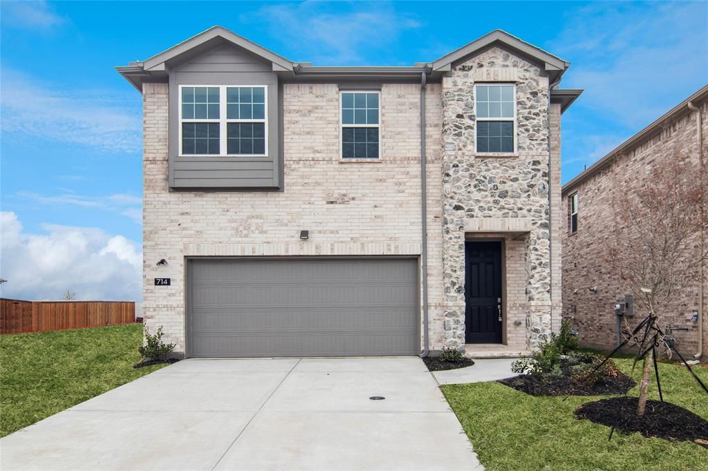 714 Aroco Bend