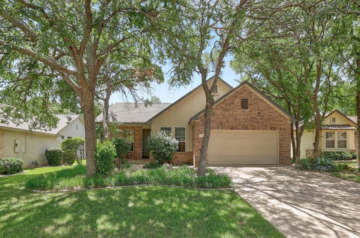 113 Stetson Trail