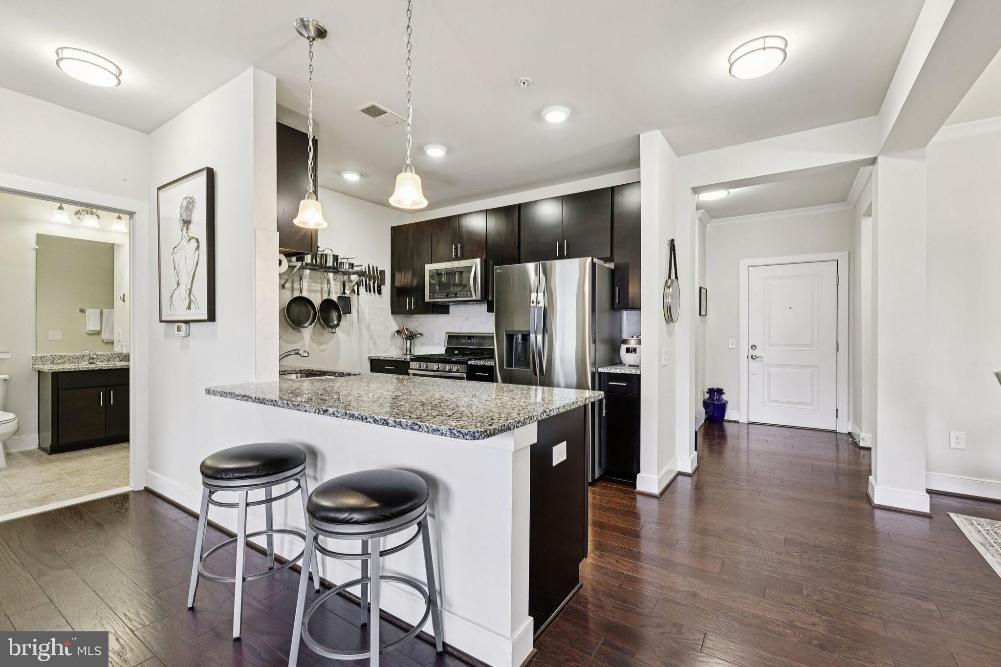 2907 Bleeker Street 3-206