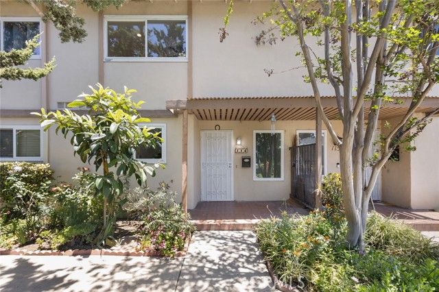 1881 Mitchell Avenue 114
