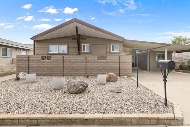 73721 Oak Flats Drive