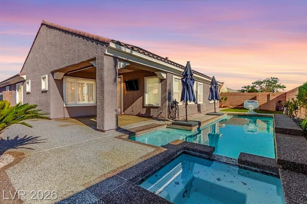 7301 Royal Melbourne Drive