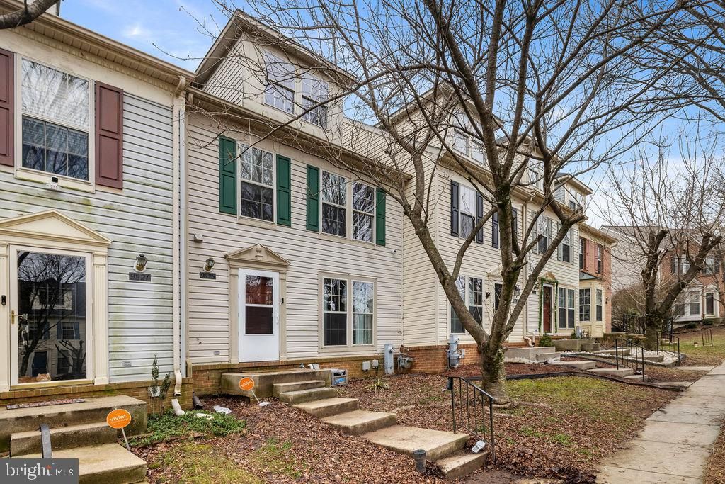 9823 Sherwood Farm Road