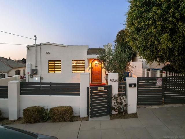 4026 Marine View Ave