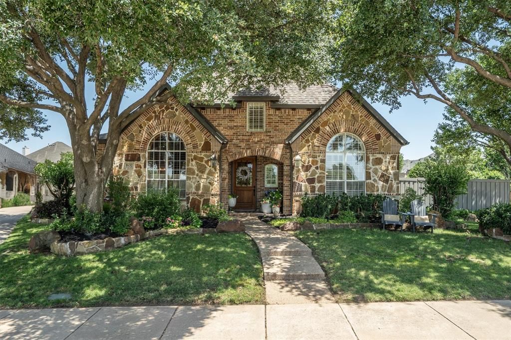 1632 Coyote Ridge
