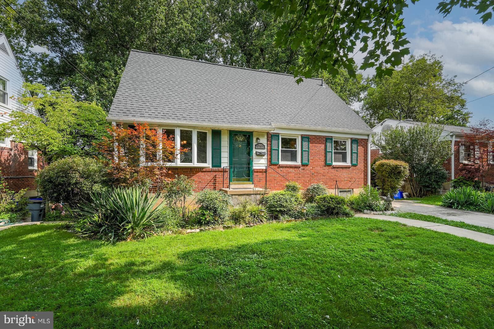 3909 Adams Drive