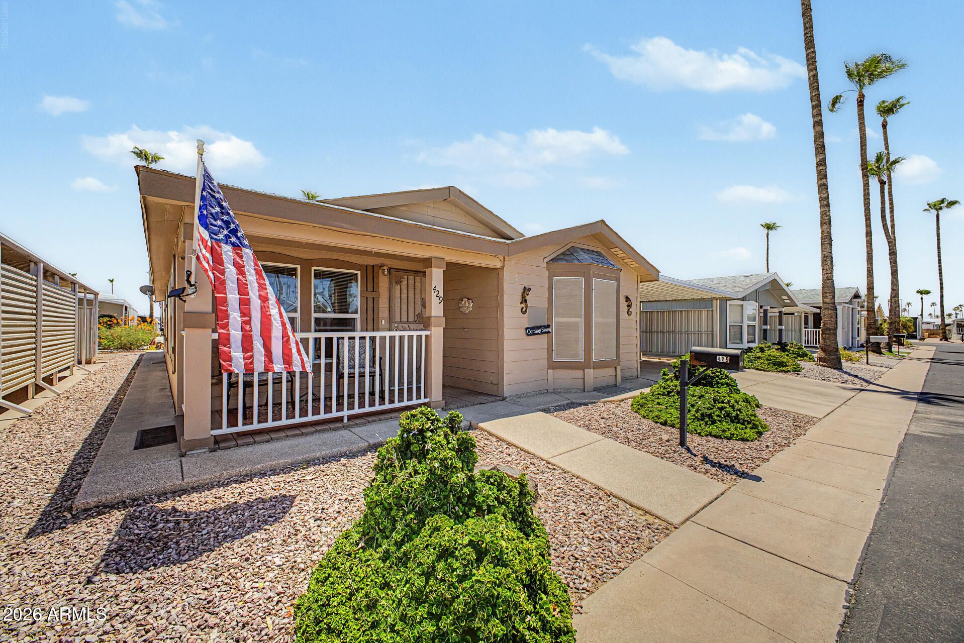 2929 E Main Street 429