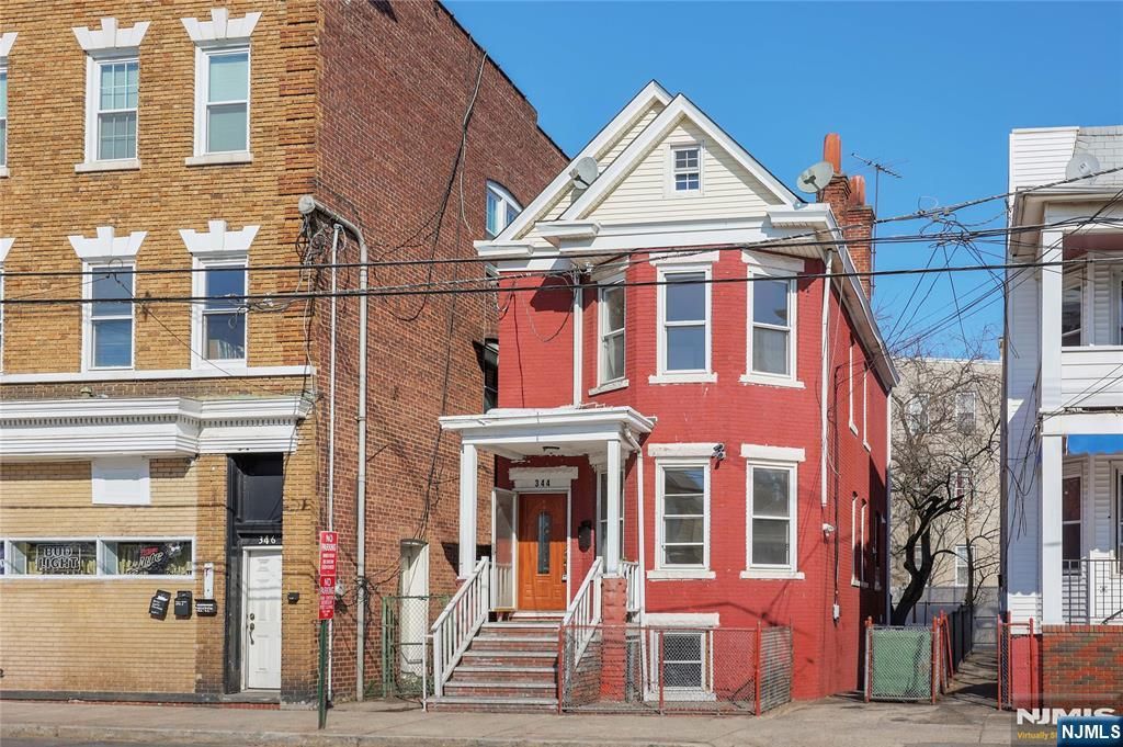 344 Market Street