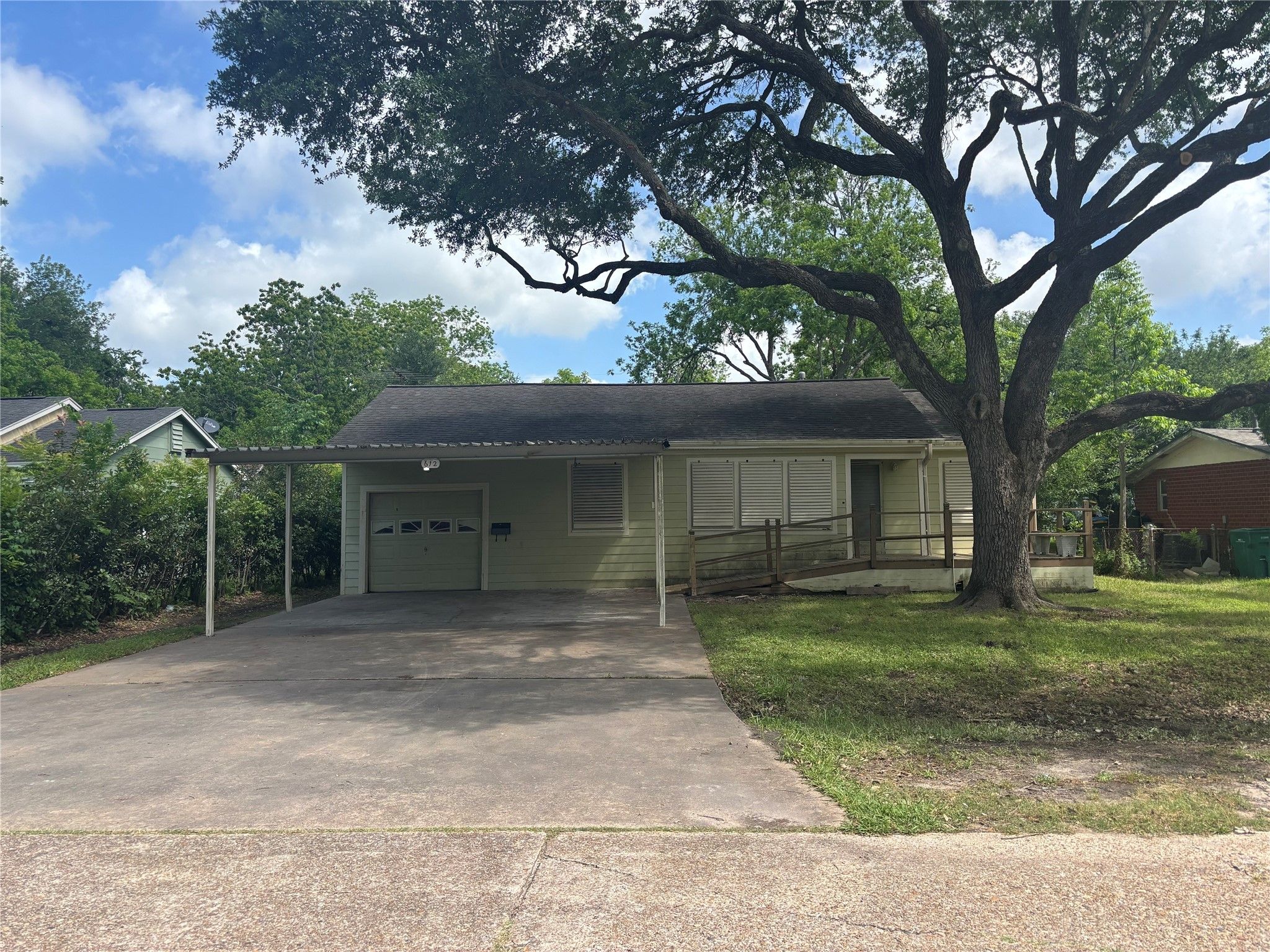 612 Honeysuckle Drive