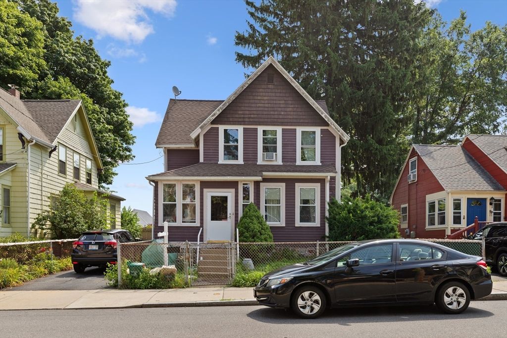16 Floral Ave