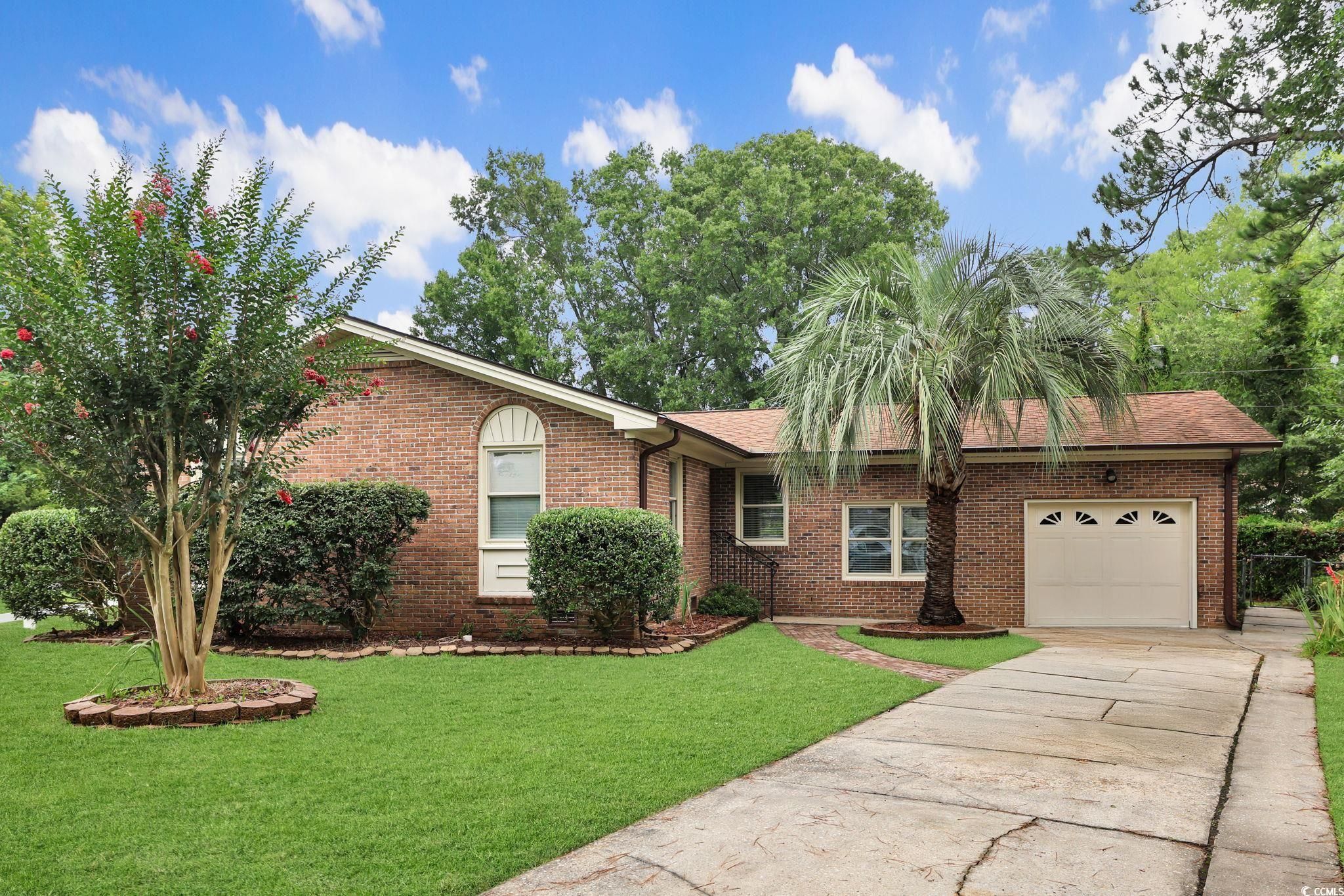3916 Quail Circle