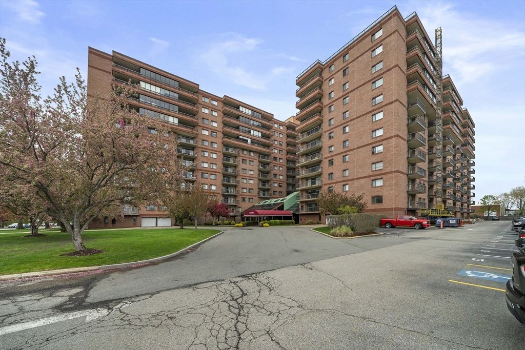 3920 Mystic Valley Parkway Uni 708