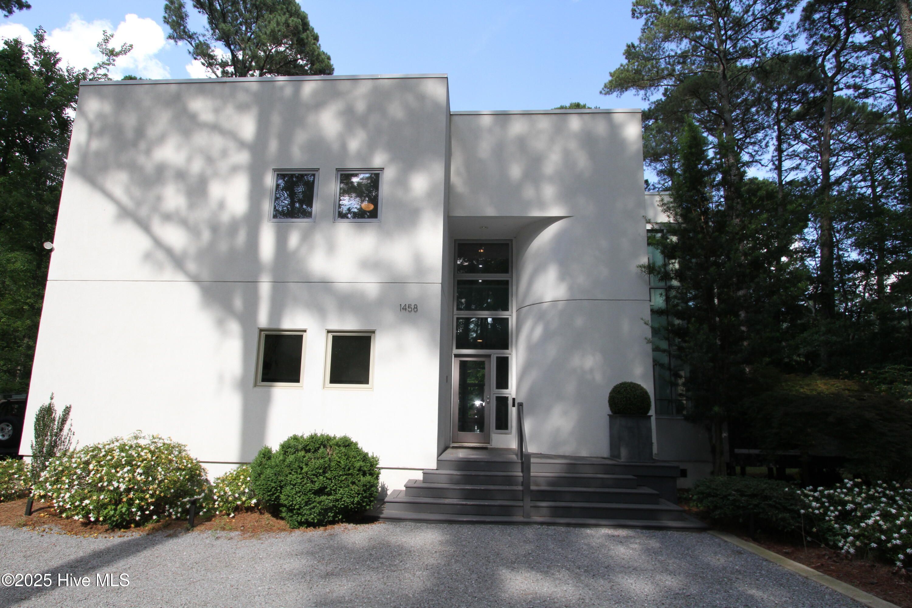 1458 Forest Acre Drive