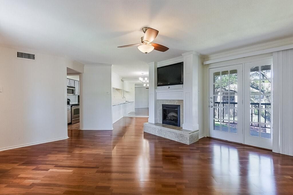 16301 Ledgemont Lane 209