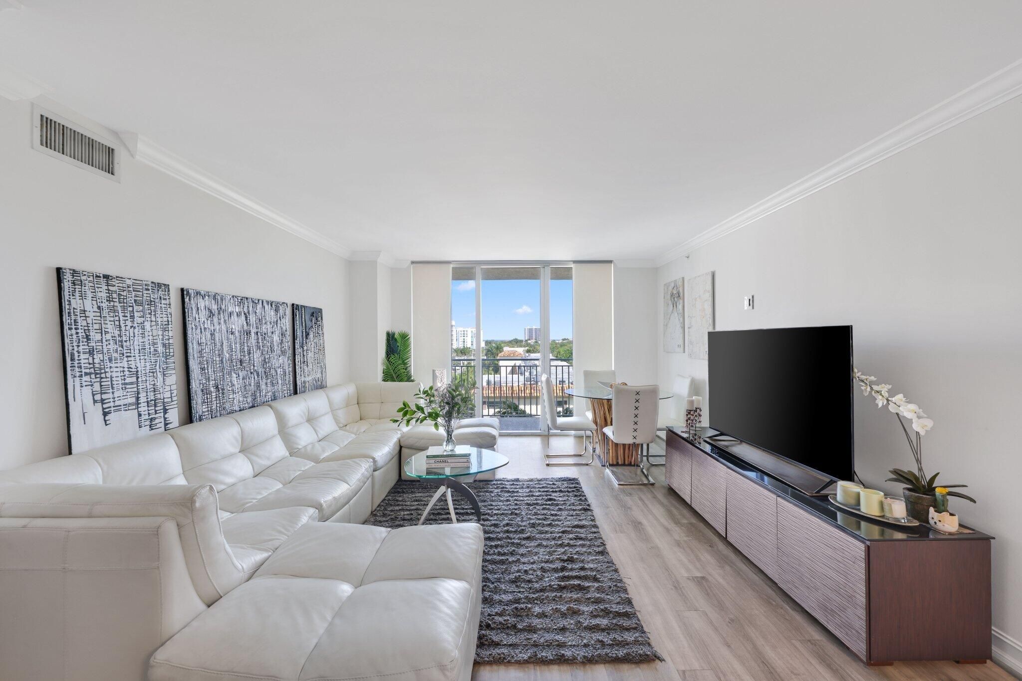 99 Se Mizner Boulevard 609