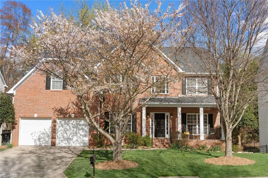 3806 Bridlington Drive