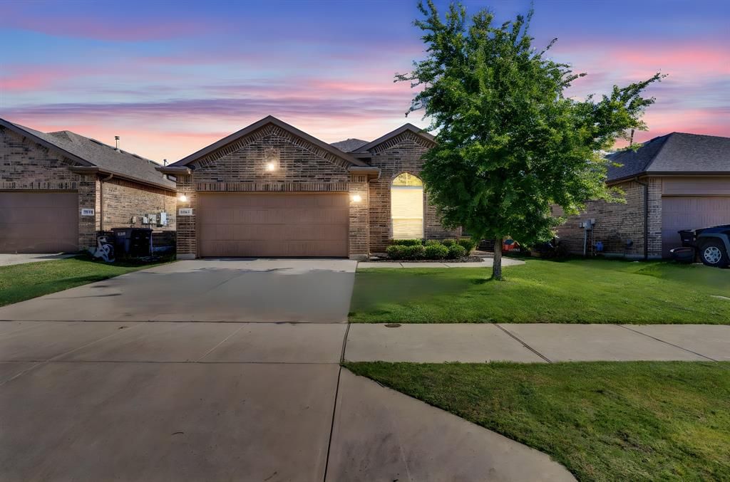5232 Sugarcane Lane