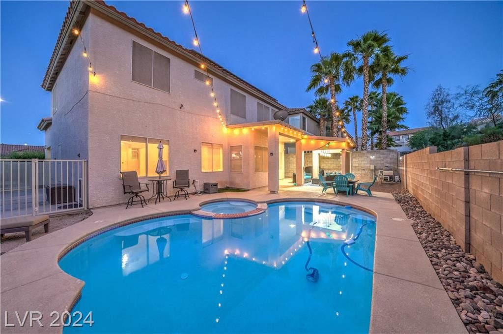 749 Descartes Avenue