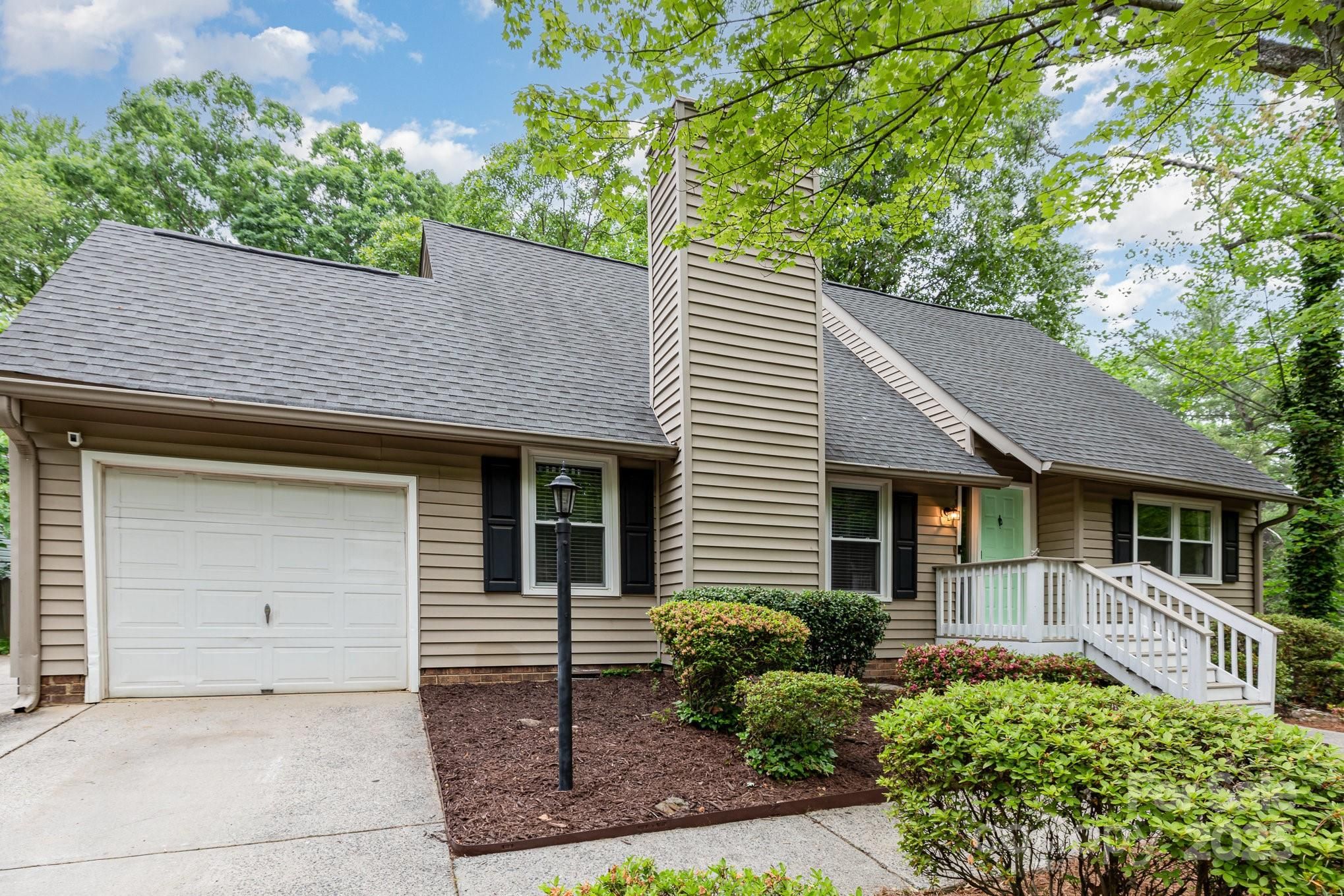 11102 Sundown Lane