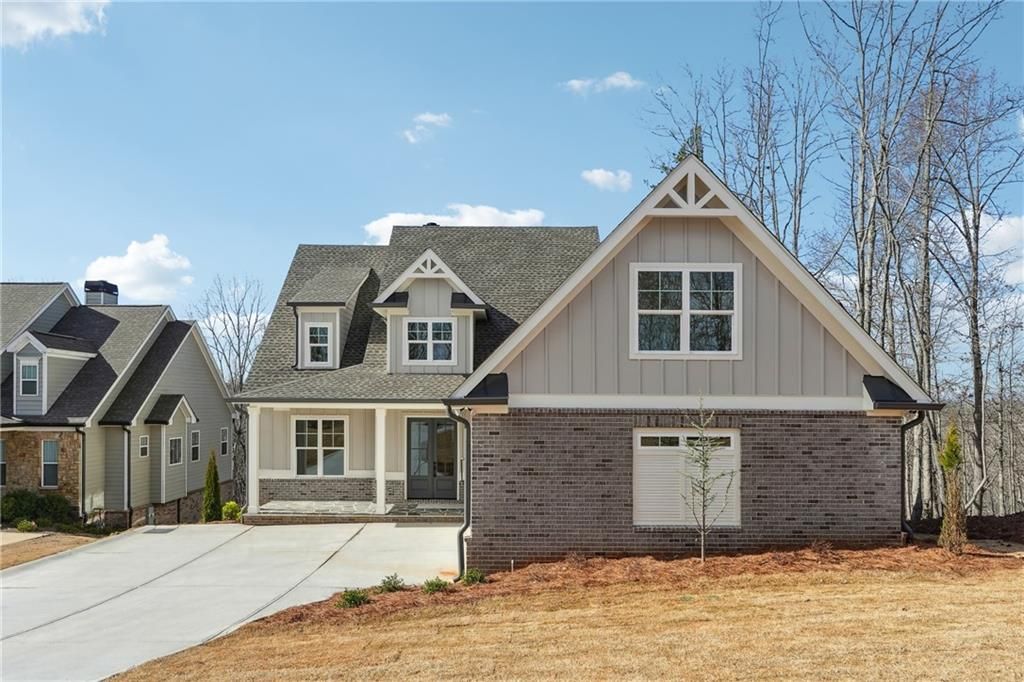 7375 Crestline Drive