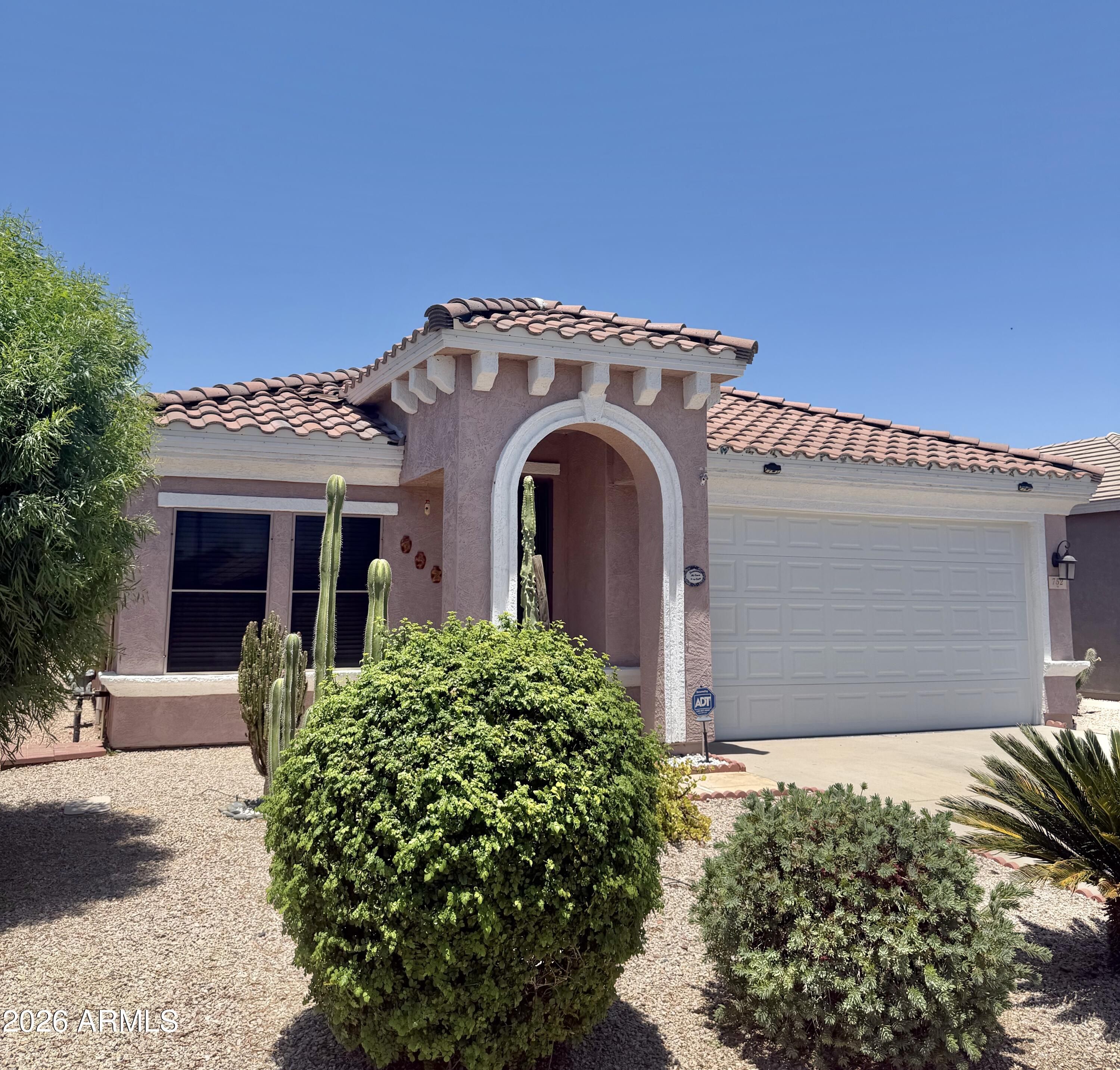 752 E Cowboy Cove Trail