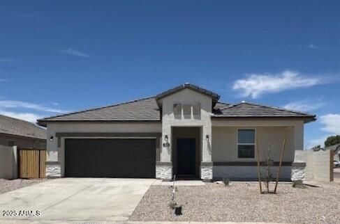 1308 W Kennedy Avenue