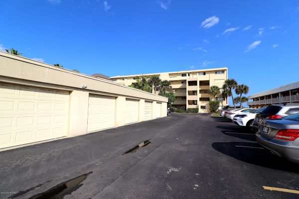 Oceanside Villas Cocoa Beach Fl Homes For Sale Real Estate Neighborhoods Com