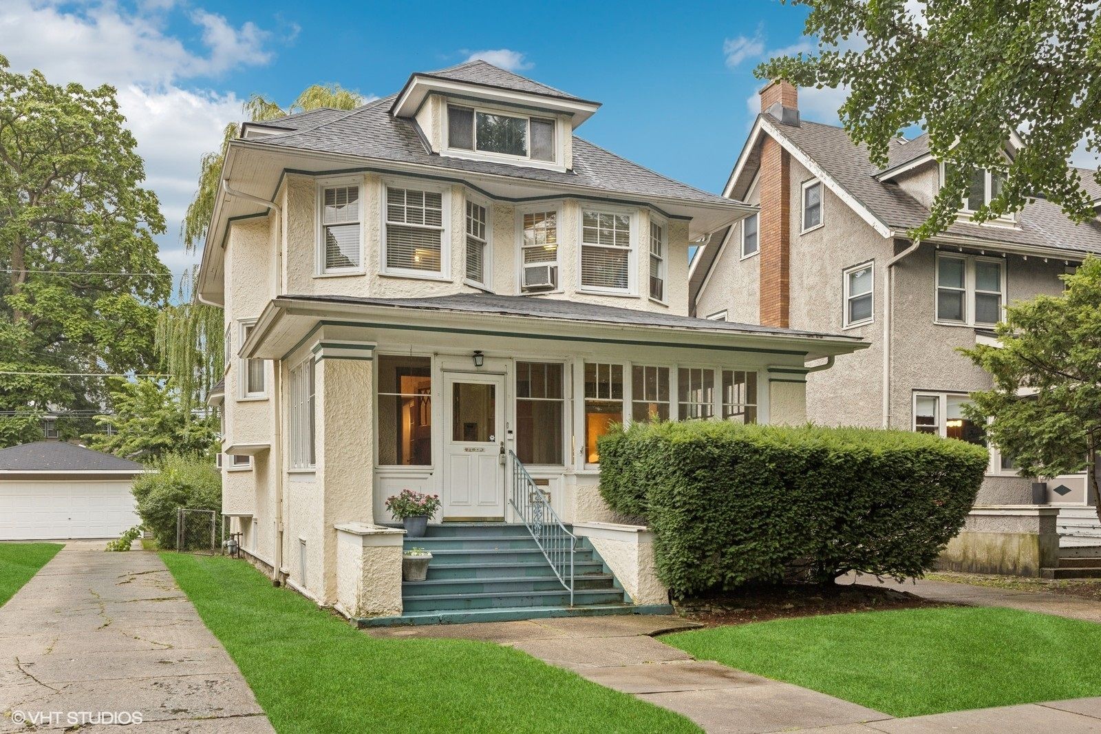 632 S Elmwood Avenue