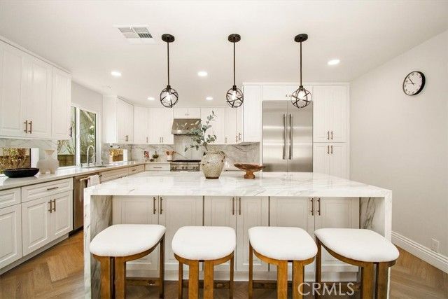 2765 Huntington Drive