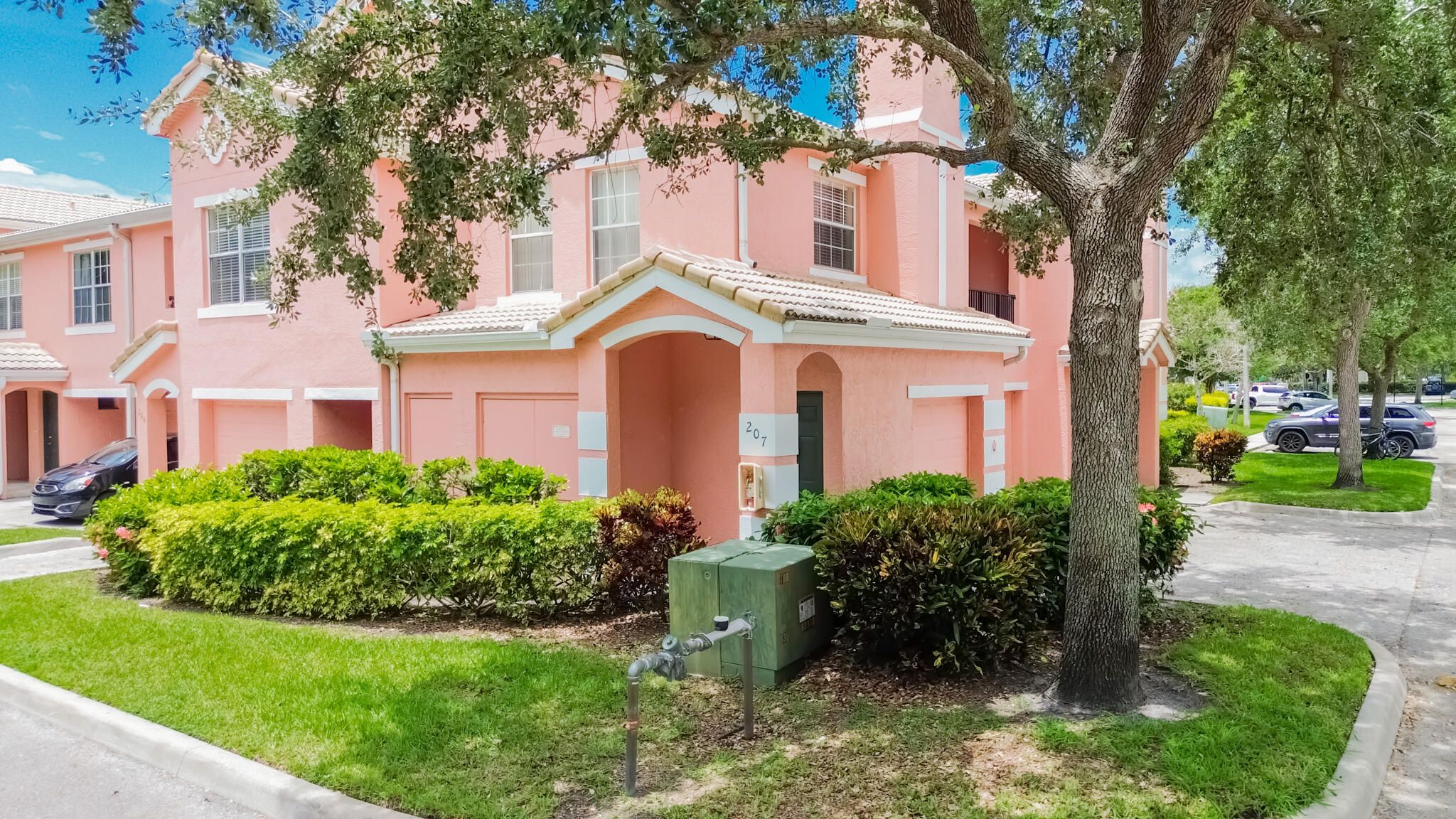 118 Sw Peacock Boulevard 10-207