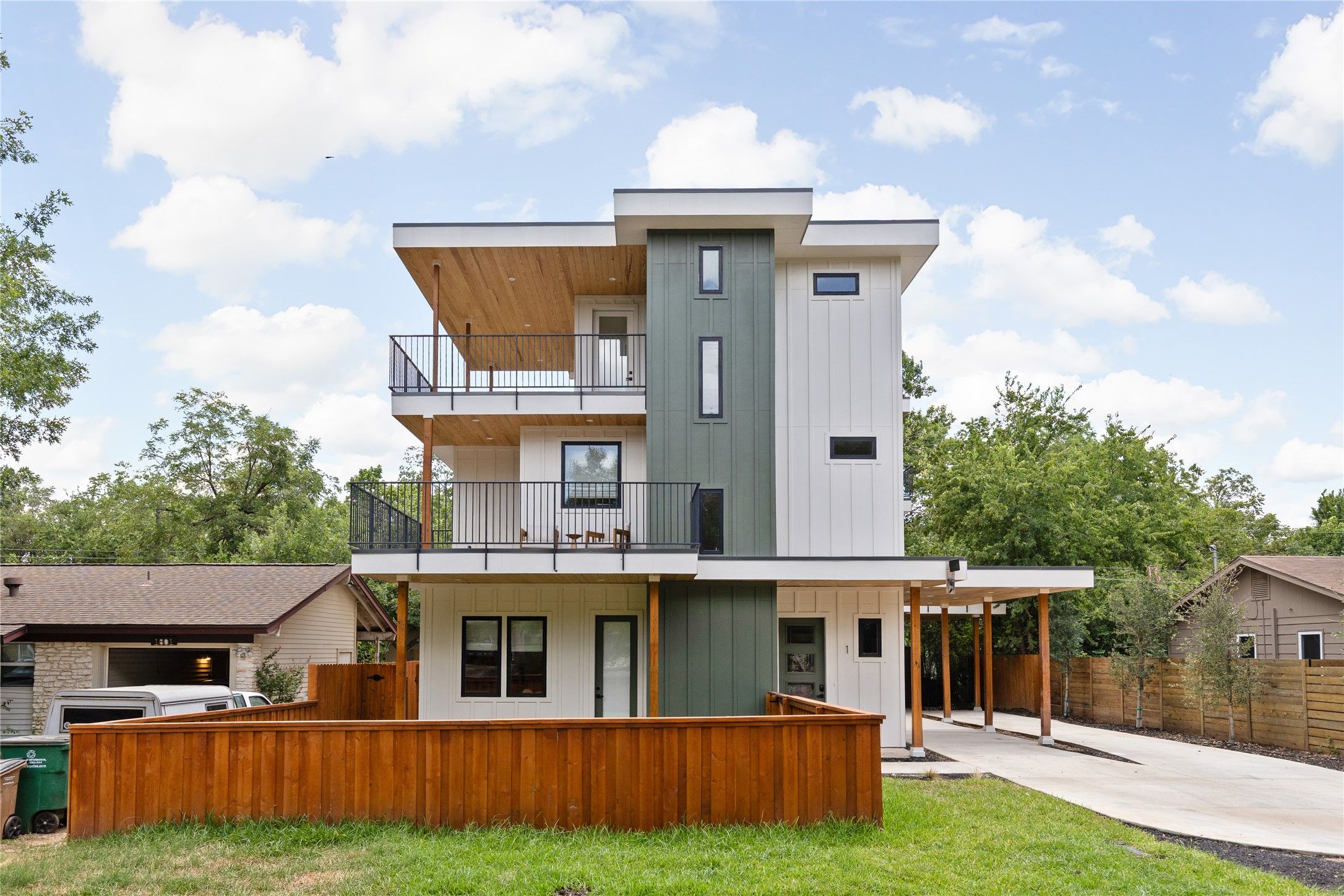 4530 Clawson Road 1