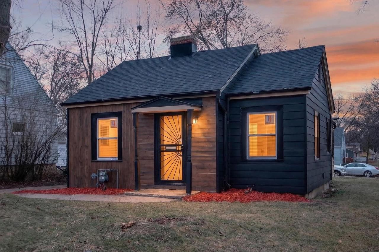 5479 North 53rd Street